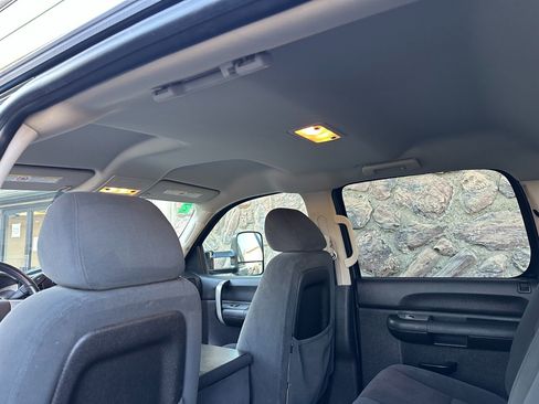 Used 2008 Chevrolet Silverado 2500 LT w/ 1LT Convenience Package image 24