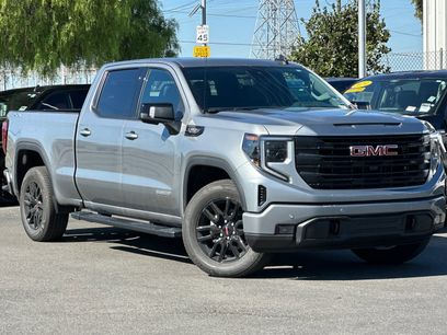 New 2026 GMC Sierra 1500 Elevation w/ Elevation Premium Package