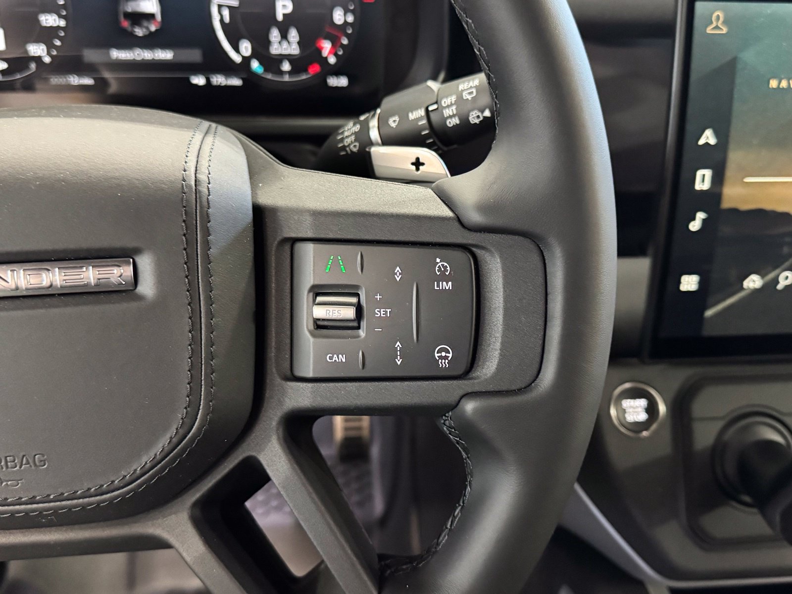 New 2026 Land Rover Defender 130 V8 AWD/4WD image 19