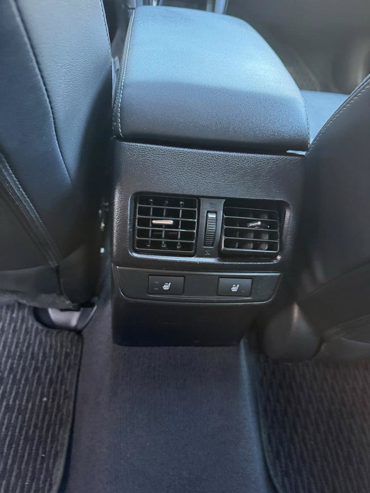 Used 2017 Subaru Outback 2.5i Limited AWD/4WD image 18
