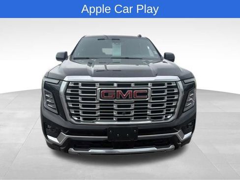 Used 2025 GMC Yukon Denali AWD/4WD image 7