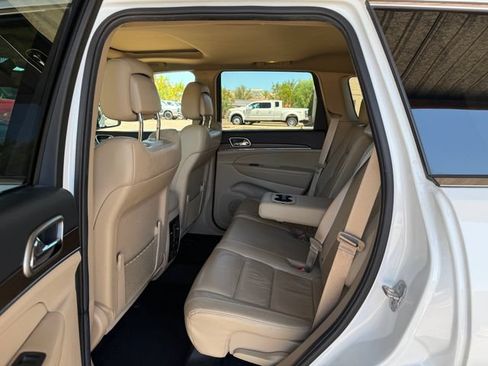 Used 2014 Jeep Grand Cherokee Limited AWD/4WD image 26