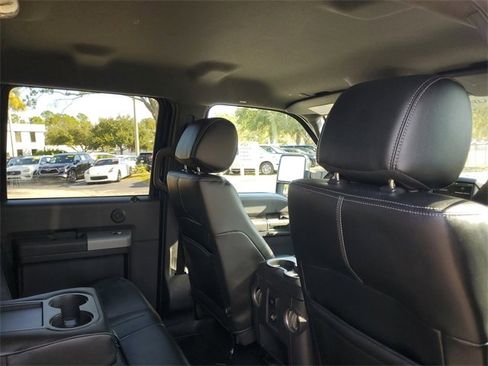 Used 2016 Ford F250 Lariat w/ Chrome Package image 28