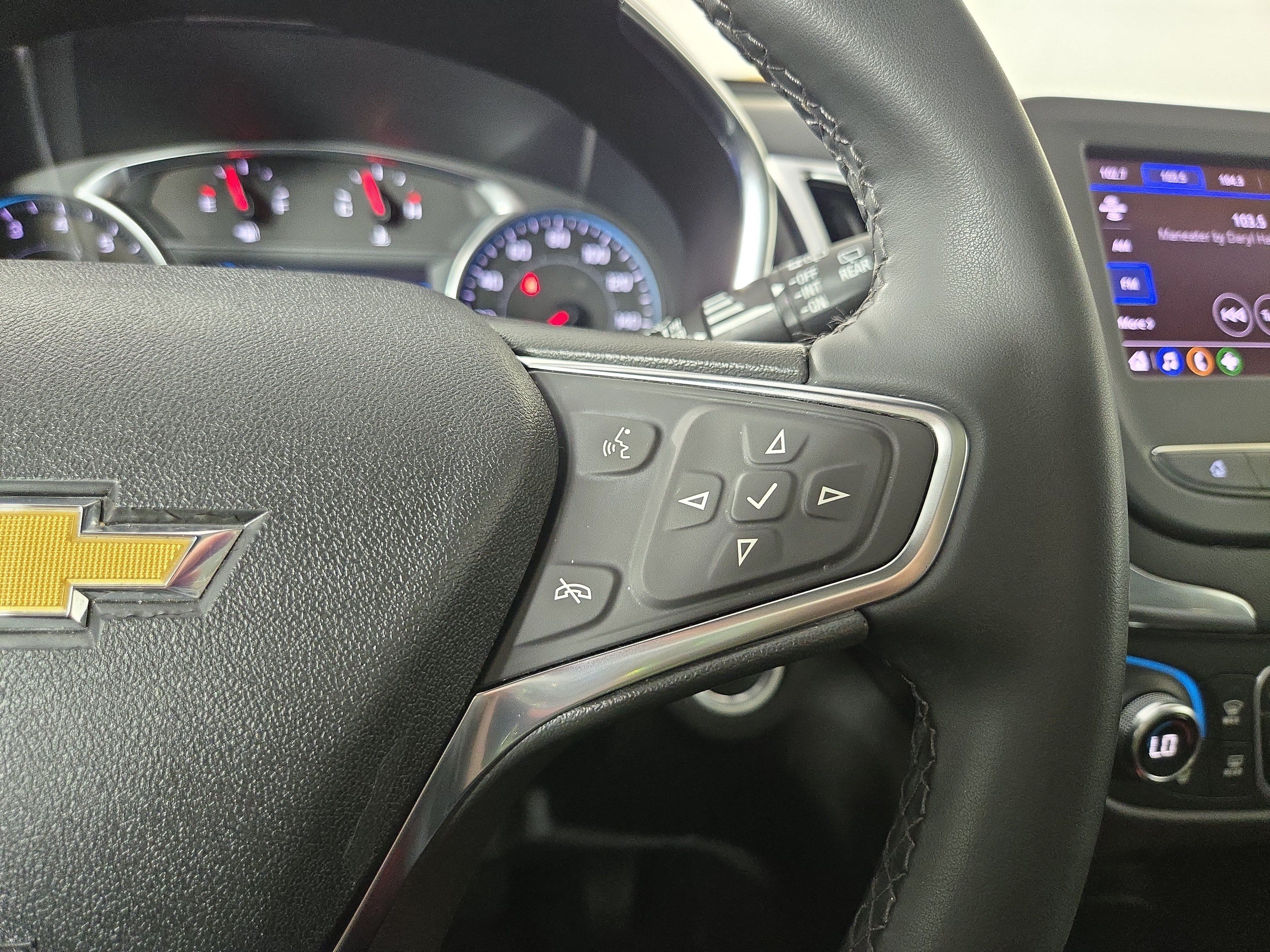 Certified 2024 Chevrolet Equinox LT FWD image 16