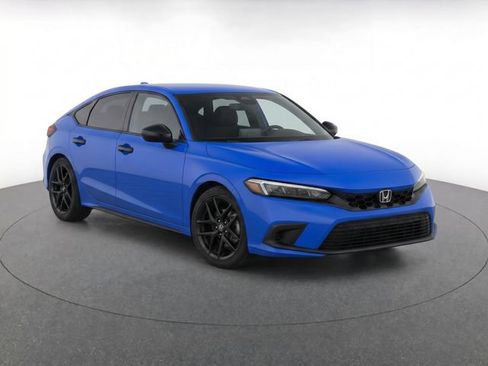 Used 2024 Honda Civic Sport image 3