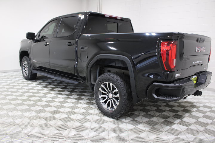 Used 2022 GMC Sierra 1500 AT4 w/ AT4 Premium Package AWD/4WD image 9