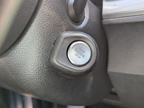 Used 2012 Volkswagen Golf TDI FWD image 19