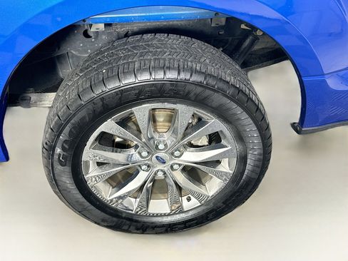 Used 2016 Ford F150 XLT w/ Equipment Group 302A Luxury image 11