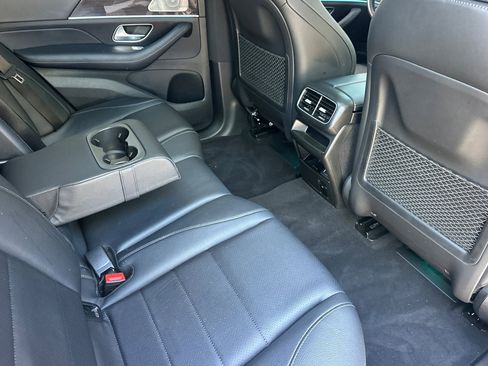 Used 2022 Mercedes-Benz GLE 350 4MATIC image 35