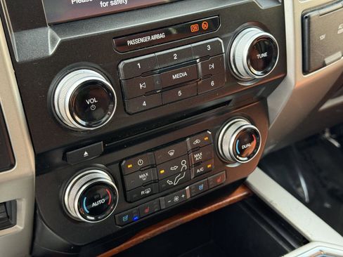 Used 2018 Ford F350 King Ranch w/ King Ranch Ultimate Package image 25