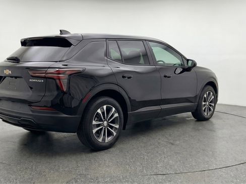 Used 2025 Chevrolet Equinox LT FWD image 9