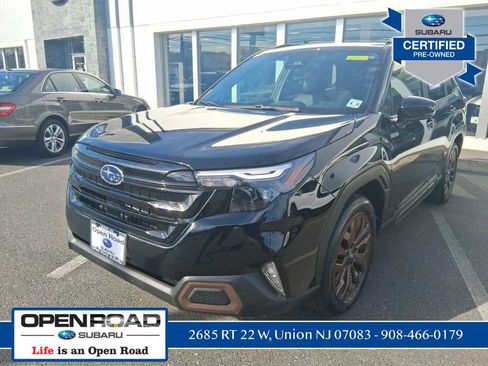 Used 2025 Subaru Forester Sport image 2