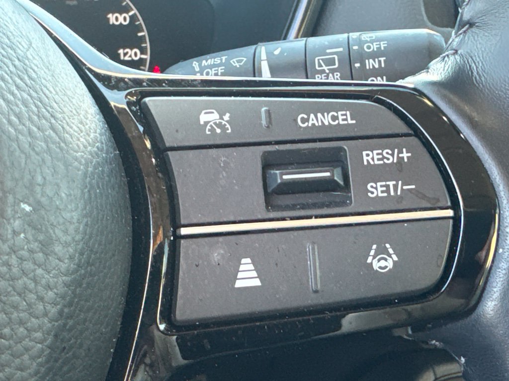 Used 2025 Honda CR-V EX-L image 32