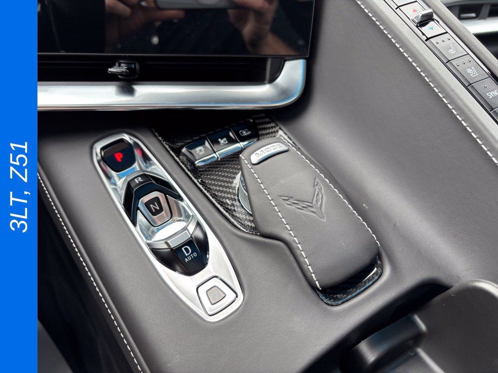 Used 2023 Chevrolet Corvette Stingray Premium Cpe w/ Z51 Performance Package RWD image 21