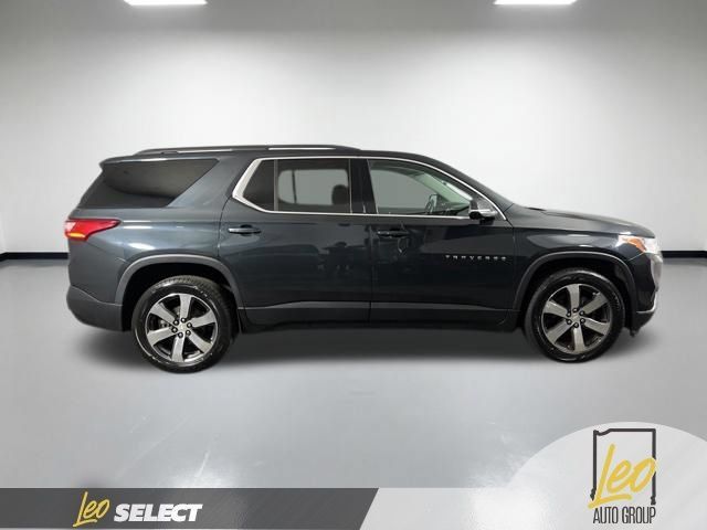 Used 2021 Chevrolet Traverse LT w/ LT Premium Package AWD/4WD image 5