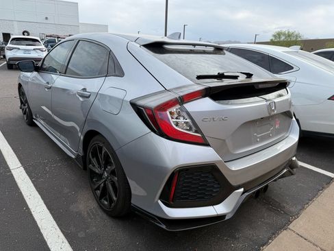 Used 2017 Honda Civic Sport Touring image 3