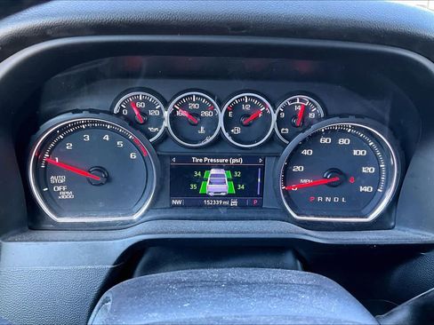 Used 2022 Chevrolet Silverado 1500 LT image 22