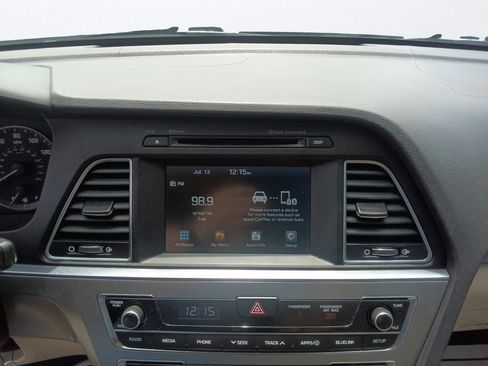 Used 2017 Hyundai Sonata SE FWD image 26