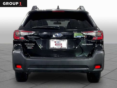 Used 2024 Subaru Outback Premium AWD/4WD image 5