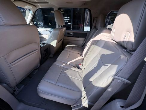 Used 2014 Ford Expedition XLT w/ Equipment Group 202A image 14