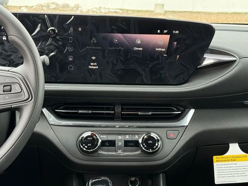 New 2026 Buick Envista Preferred w/ Convenience II Package image 22