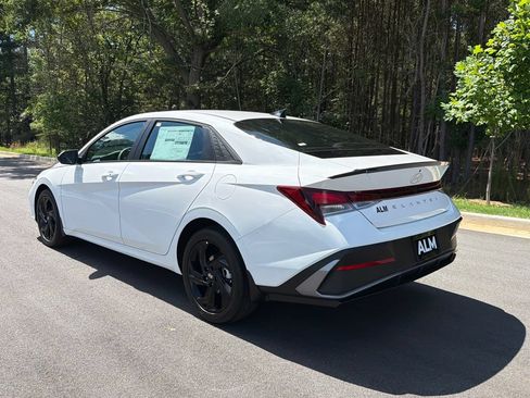 New 2026 Hyundai Elantra Sport FWD image 4