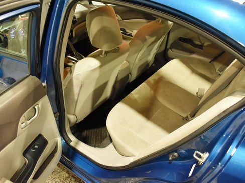 Used 2012 Honda Civic LX image 40