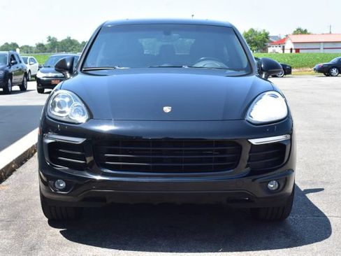 Used 2017 Porsche Cayenne Platinum Edition AWD/4WD image 13