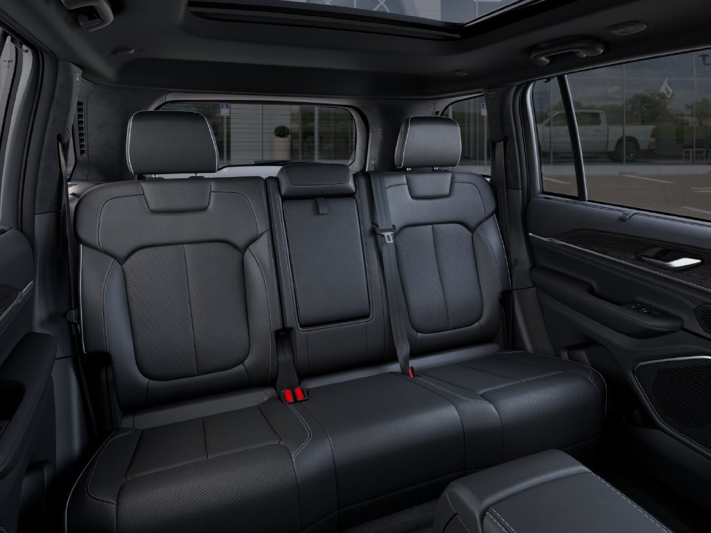 New 2025 Jeep Grand Cherokee Overland w/ Adv Protech Group III AWD/4WD image 16