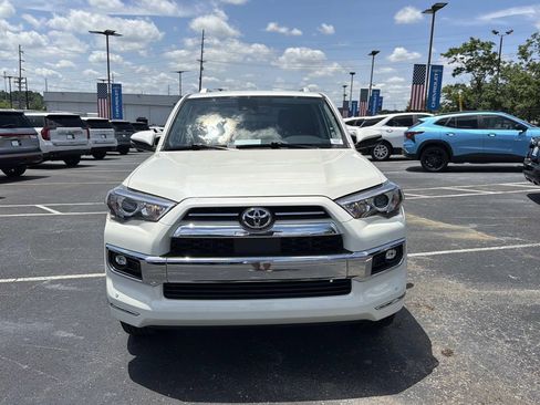 Used 2021 Toyota 4Runner Limited AWD/4WD image 8