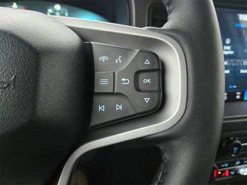 New 2025 Ford Bronco Badlands image 19