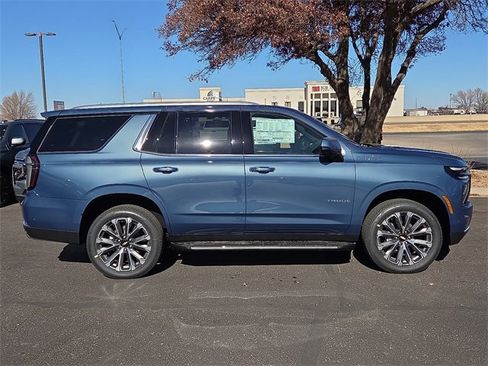 New 2026 Chevrolet Tahoe High Country w/ Sun And Tow Package image 5