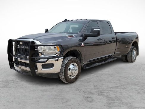 Used 2023 RAM 3500 Tradesman AWD/4WD image 5