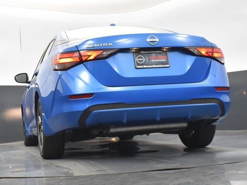 Used 2025 Nissan Sentra SV image 40