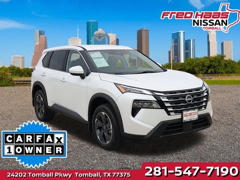 Used 2026 Nissan Rogue SV FWD image 1