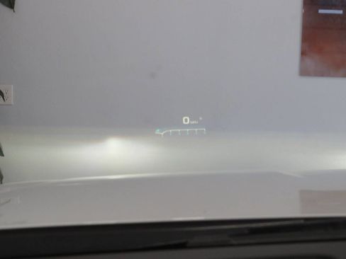 Used 2016 Cadillac Escalade Luxury image 30