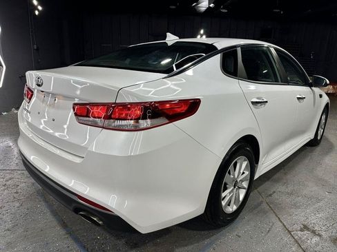 Used 2020 Kia Optima LX FWD image 5