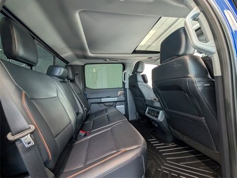 Used 2026 Ford F250 Lariat w/ Black Appearance Package image 15