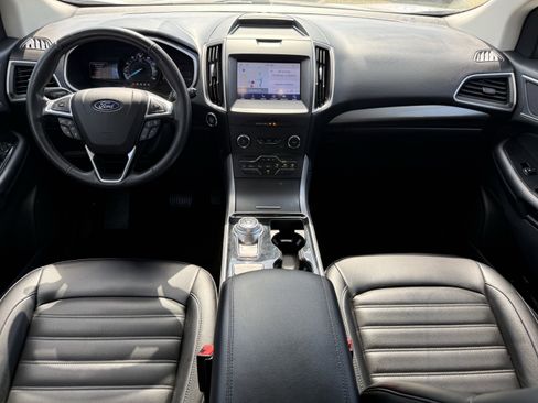 Used 2020 Ford Edge SEL w/ Convenience Package image 13