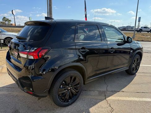 New 2026 Mitsubishi Outlander Sport LE image 8