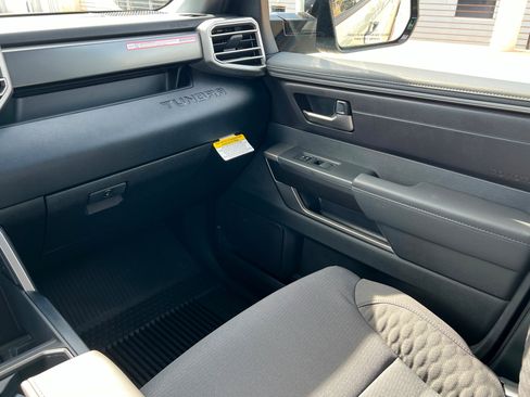 New 2026 Toyota Tundra SR5 AWD/4WD image 10