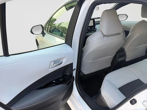 Used 2024 Toyota Corolla SE FWD image 14