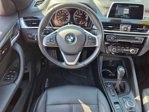 Used 2019 BMW X1 sDrive28i FWD image 11