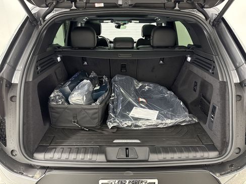 New 2025 Land Rover Range Rover Sport image 29
