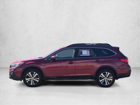 Used 2018 Subaru Outback 3.6R Limited AWD/4WD image 8