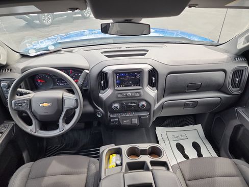 Certified 2024 Chevrolet Silverado 1500 Custom image 26