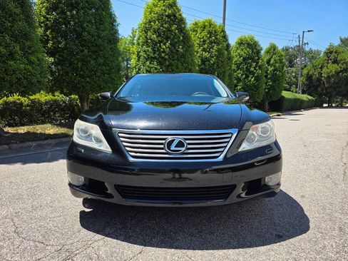 Used 2010 Lexus LS 460 w/ Luxury Value Edition RWD image 8