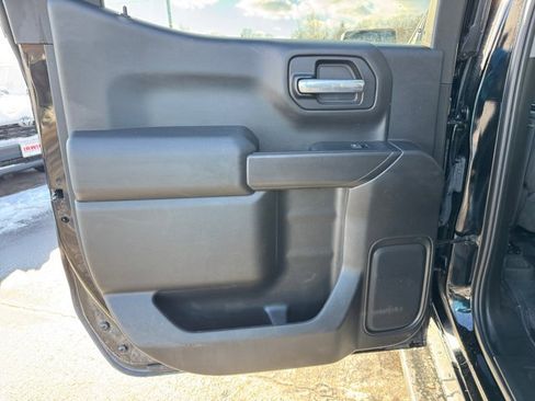 Used 2019 Chevrolet Silverado 1500 LT w/ All-Star Edition image 27