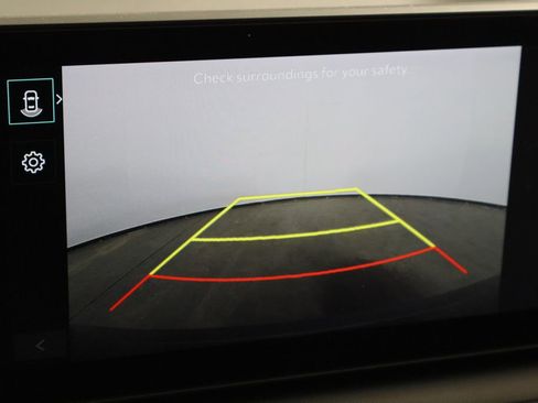 Used 2025 Kia K4 EX image 32