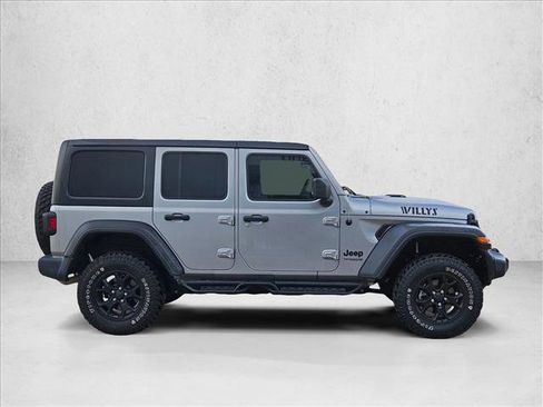 Used 2020 Jeep Wrangler Willys image 4